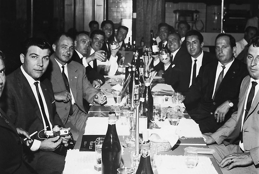 1970s. Transfield celebrated long-serving staff by hosting special functions and distributing awards.