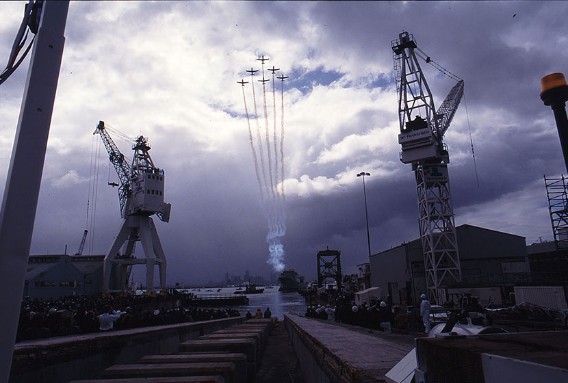 1994. Flight of RAAFs acrobatic team over HMAS Anzac.
