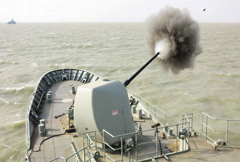 2001. Testing of overhauled naval gun for ANZAC class frigates by ADI.